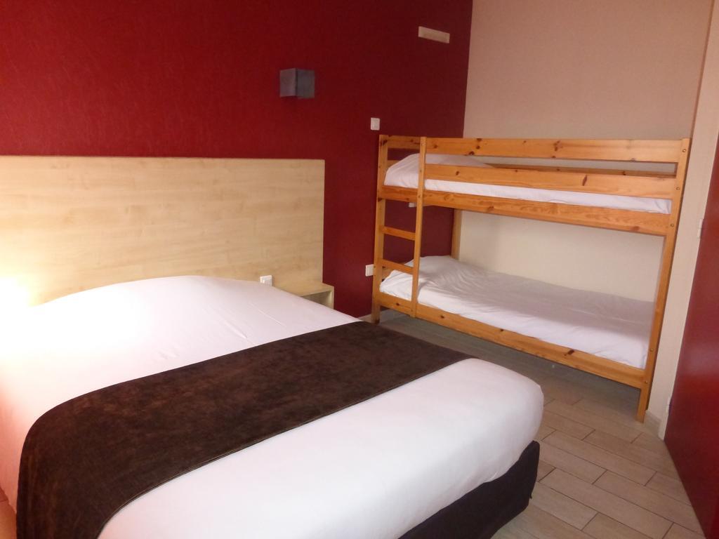 La Godiniere Hotel Cholet Ngoại thất bức ảnh